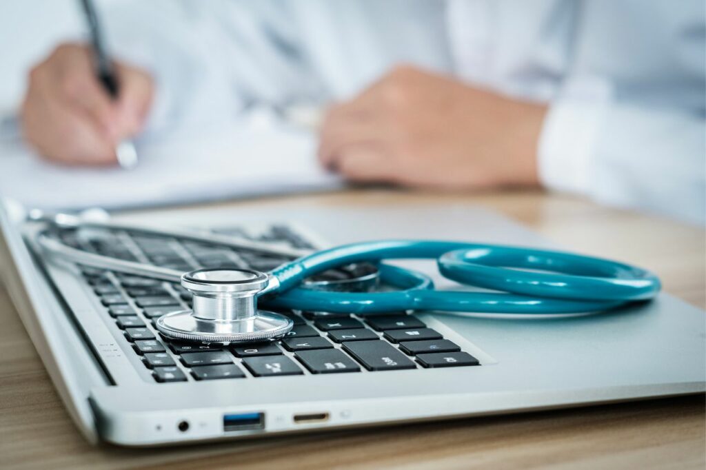 Données de santé : la stratégie interministérielle pour le développement des bases de données et l’usage secondaire des données