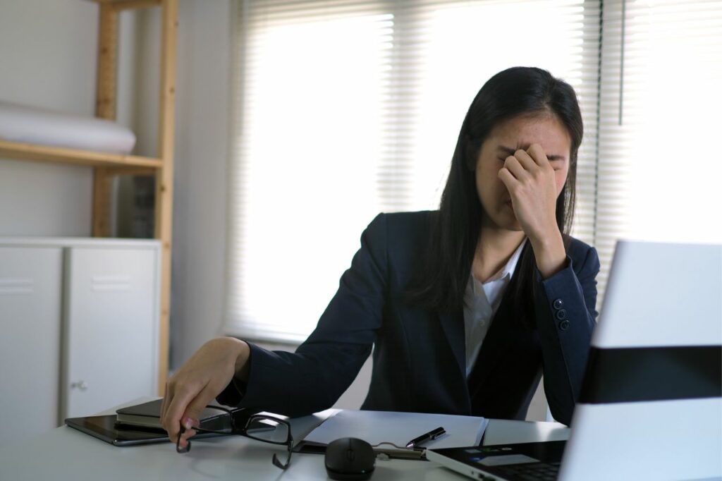 Souffrance psychique du salarié : pas d’accident du travail sans fait soudain