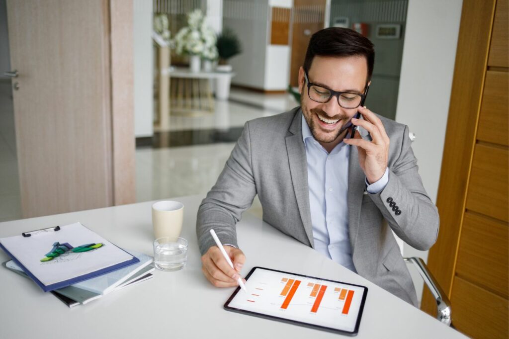 Utilisation du téléphone professionnel à des fins personnelles : l’employeur est-il responsable en cas de violation de données ?
